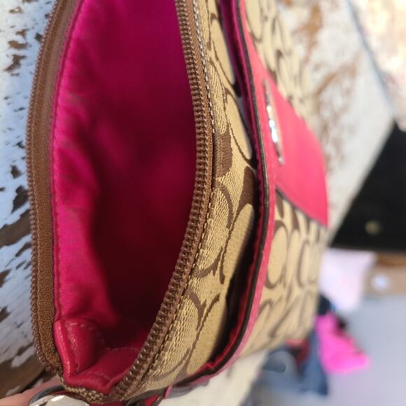 Coach crossbody purse bag brown logo print & hot pink 9" x 7" - Picture 6 of 7